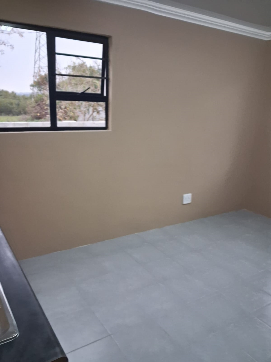 To Let 1 Bedroom Property for Rent in Buffalo Flats Eastern Cape